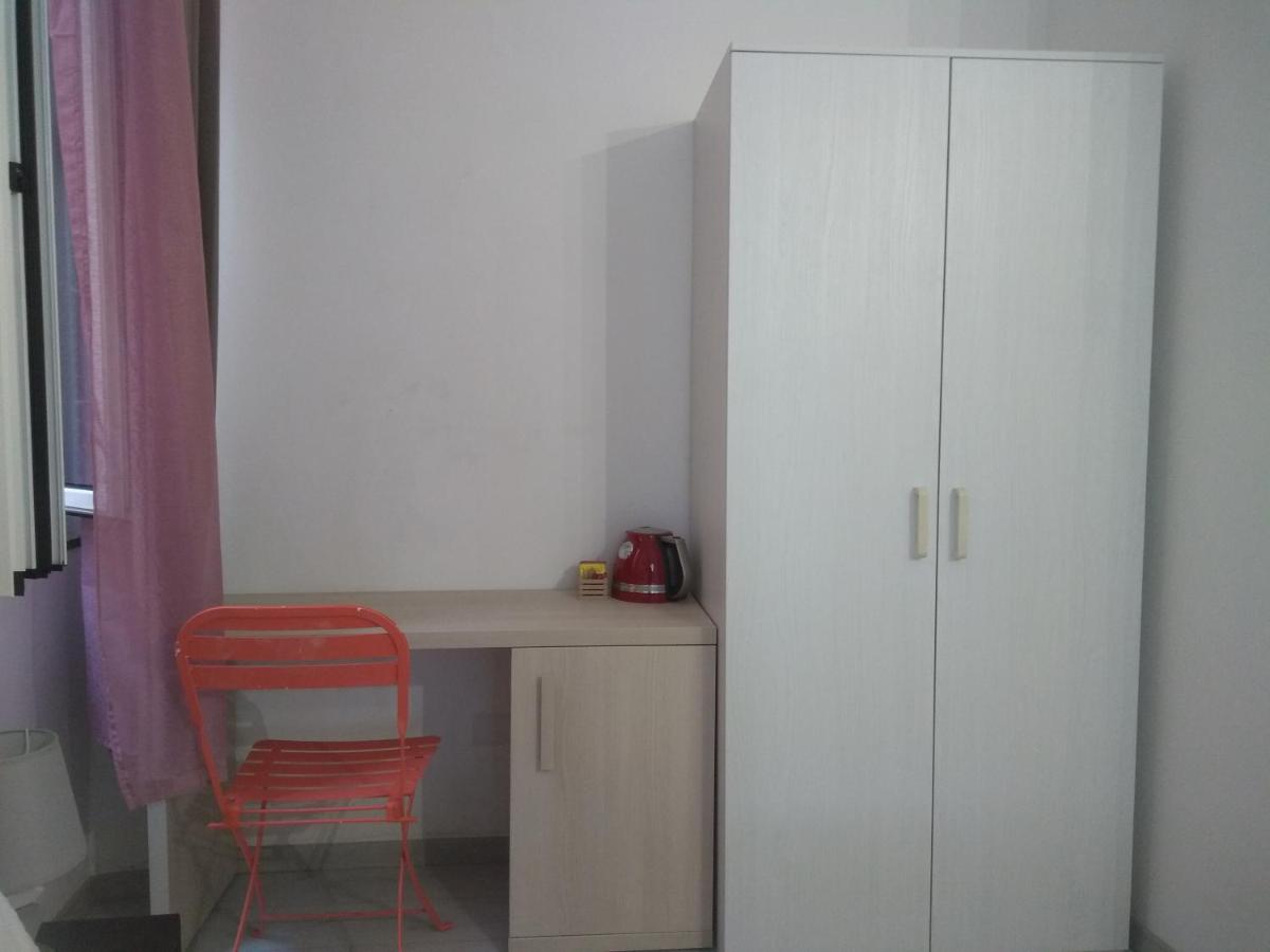 B&B Albenga Casa Panfilo Exteriör bild